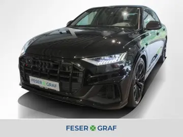 SQ8 TFSI competition plus AHK Matrix Pano Standh