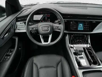 Q8 55 TFSI qu. S line (Ext) AHK*Matrix*HuD*Air