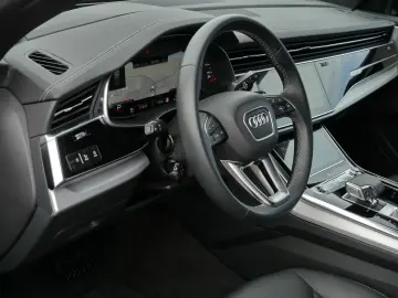 Q8 55 TFSI qu. S line (Ext) AHK*Matrix*HuD*Air