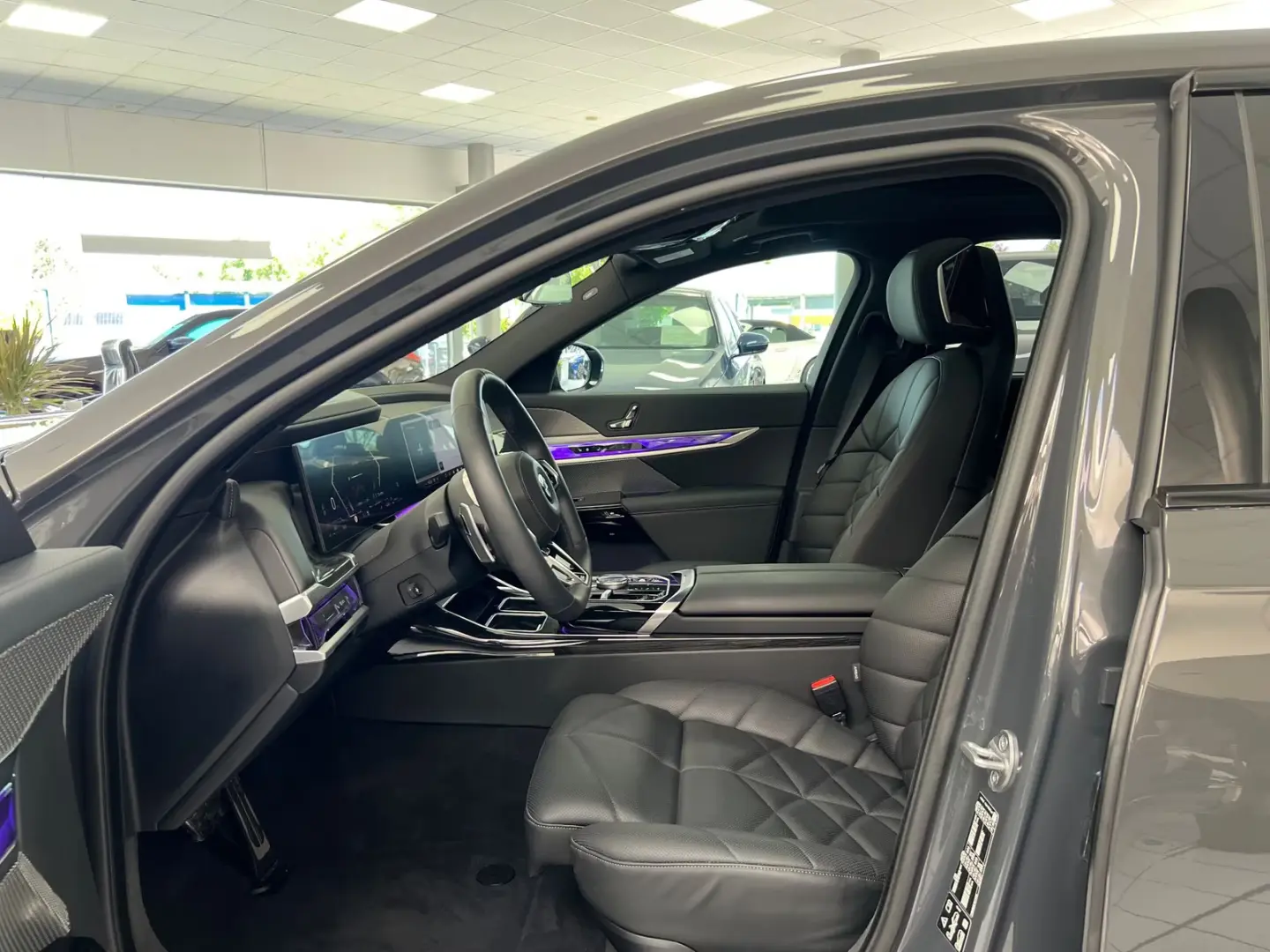BMW 740 d xDrive M-Sport PANO-SKY
