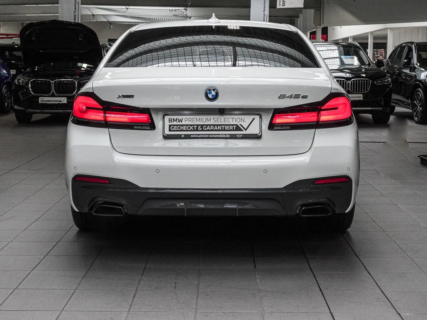 545e xDrive Limousine M Sport HUD NAVI Komf Lase