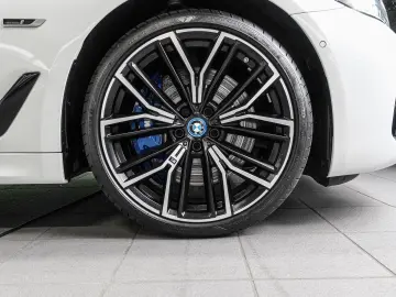 545e xDrive Limousine M Sport HUD NAVI Komf Lase