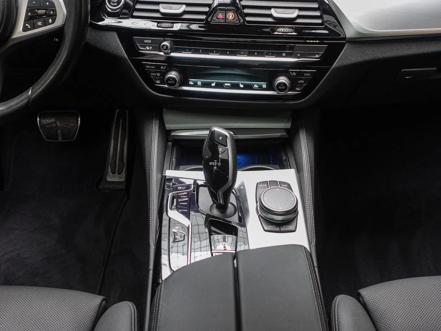 545e xDrive Limousine M Sport HUD NAVI Komf Lase