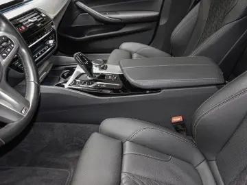 545e xDrive Limousine M Sport HUD NAVI Komf Lase