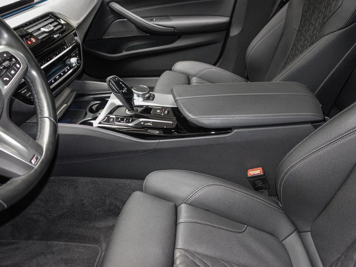 545e xDrive Limousine M Sport HUD NAVI Komf Lase