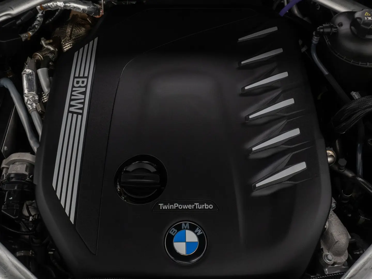 X6 xD40d M Sport 360° HUD H/K 22Zoll Individual