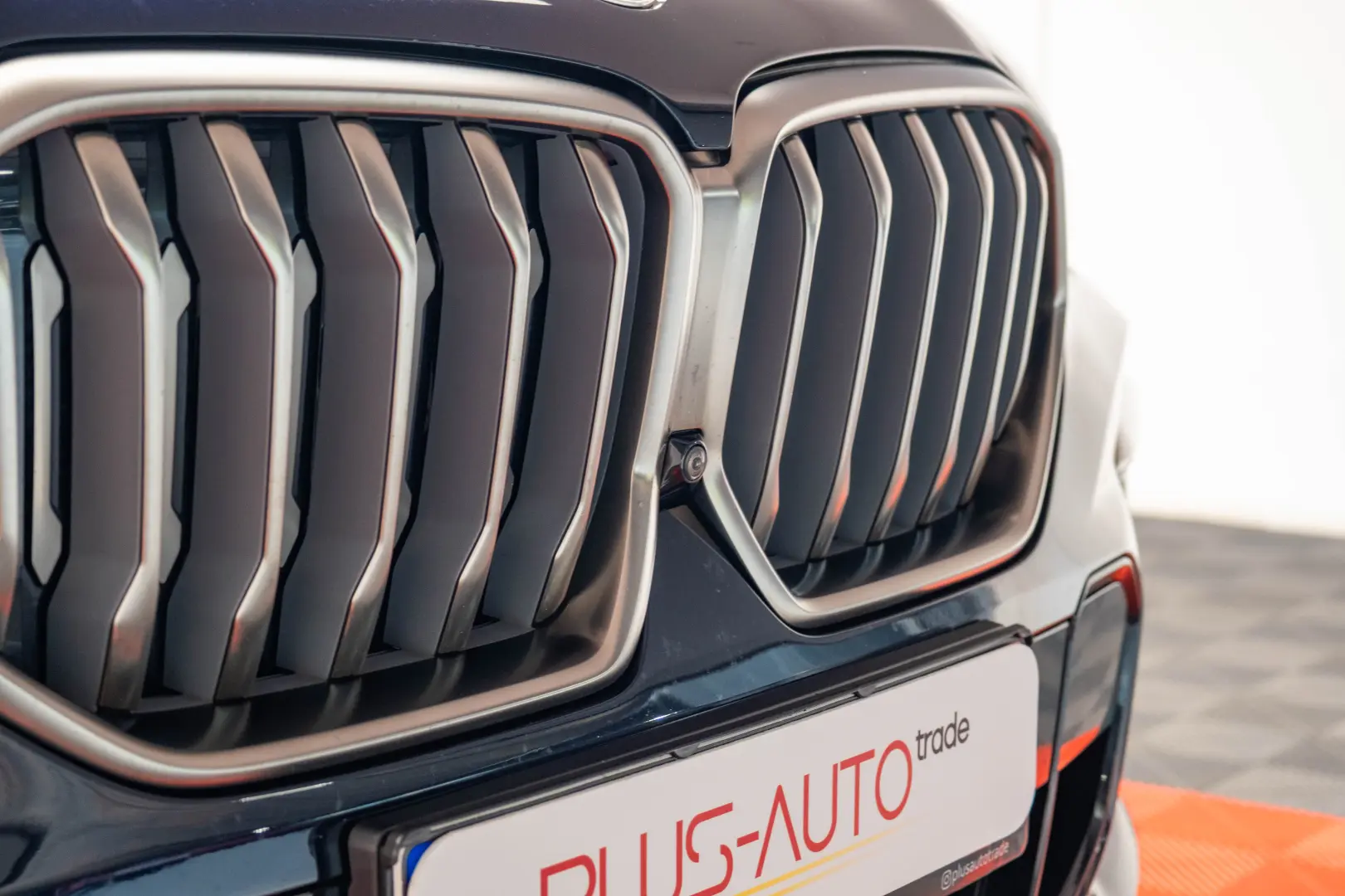 BMW X6 M50i X-Drive *HUD*Sky Lounge*Harman-Kardon