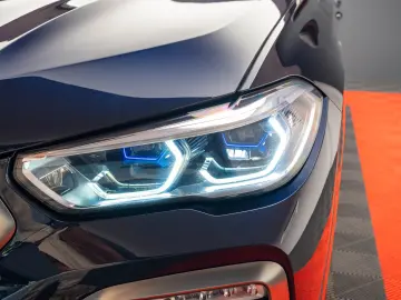 BMW X6 M50i X-Drive *HUD*Sky Lounge*Harman-Kardon