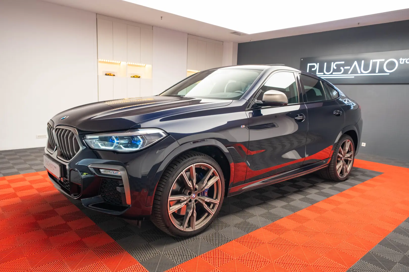 BMW X6 M50i X-Drive *HUD*Sky Lounge*Harman-Kardon