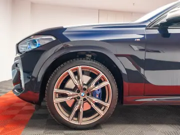 BMW X6 M50i X-Drive *HUD*Sky Lounge*Harman-Kardon