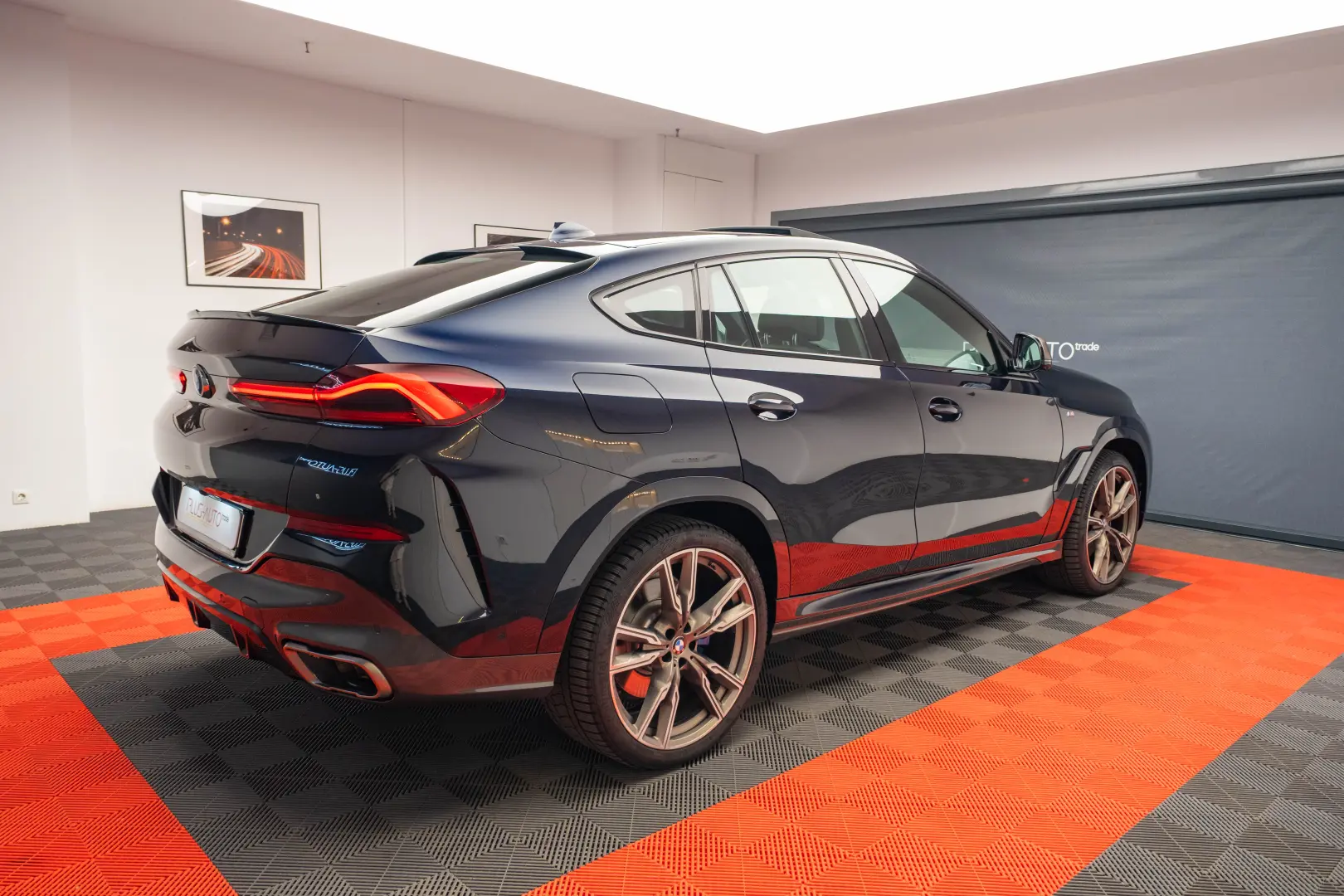 BMW X6 M50i X-Drive *HUD*Sky Lounge*Harman-Kardon