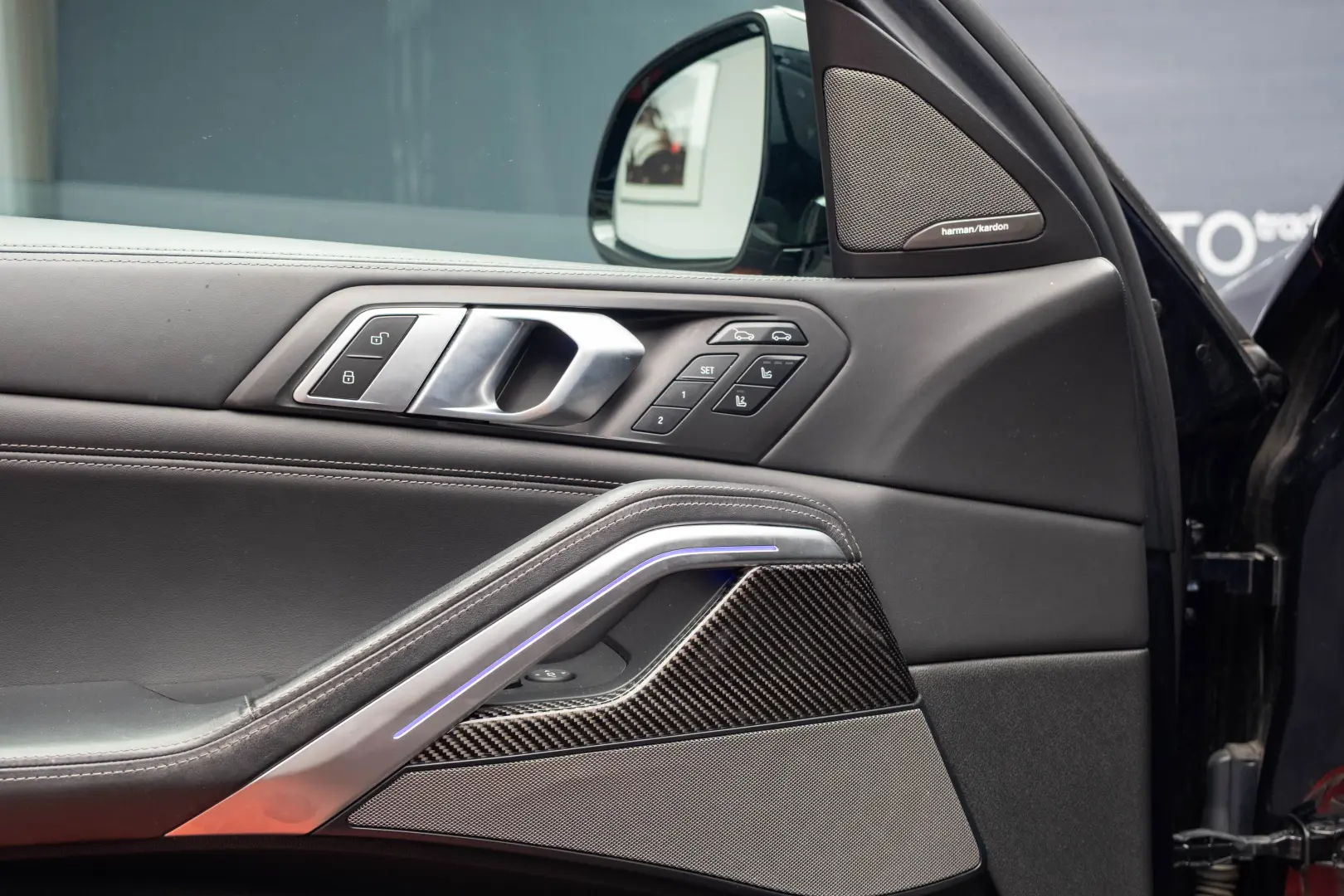 BMW X6 M50i X-Drive *HUD*Sky Lounge*Harman-Kardon