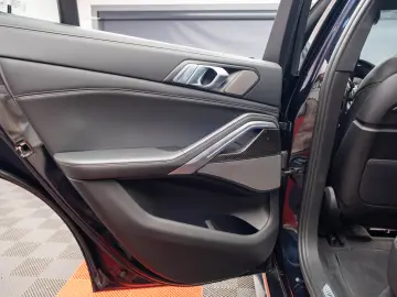 BMW X6 M50i X-Drive *HUD*Sky Lounge*Harman-Kardon