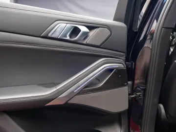 BMW X6 M50i X-Drive *HUD*Sky Lounge*Harman-Kardon