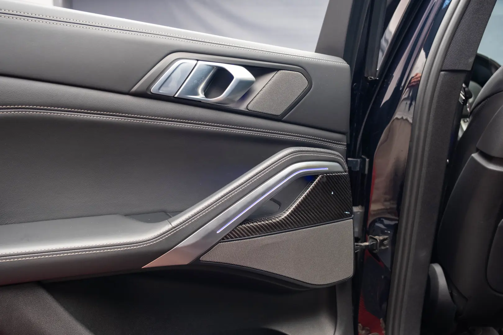 BMW X6 M50i X-Drive *HUD*Sky Lounge*Harman-Kardon