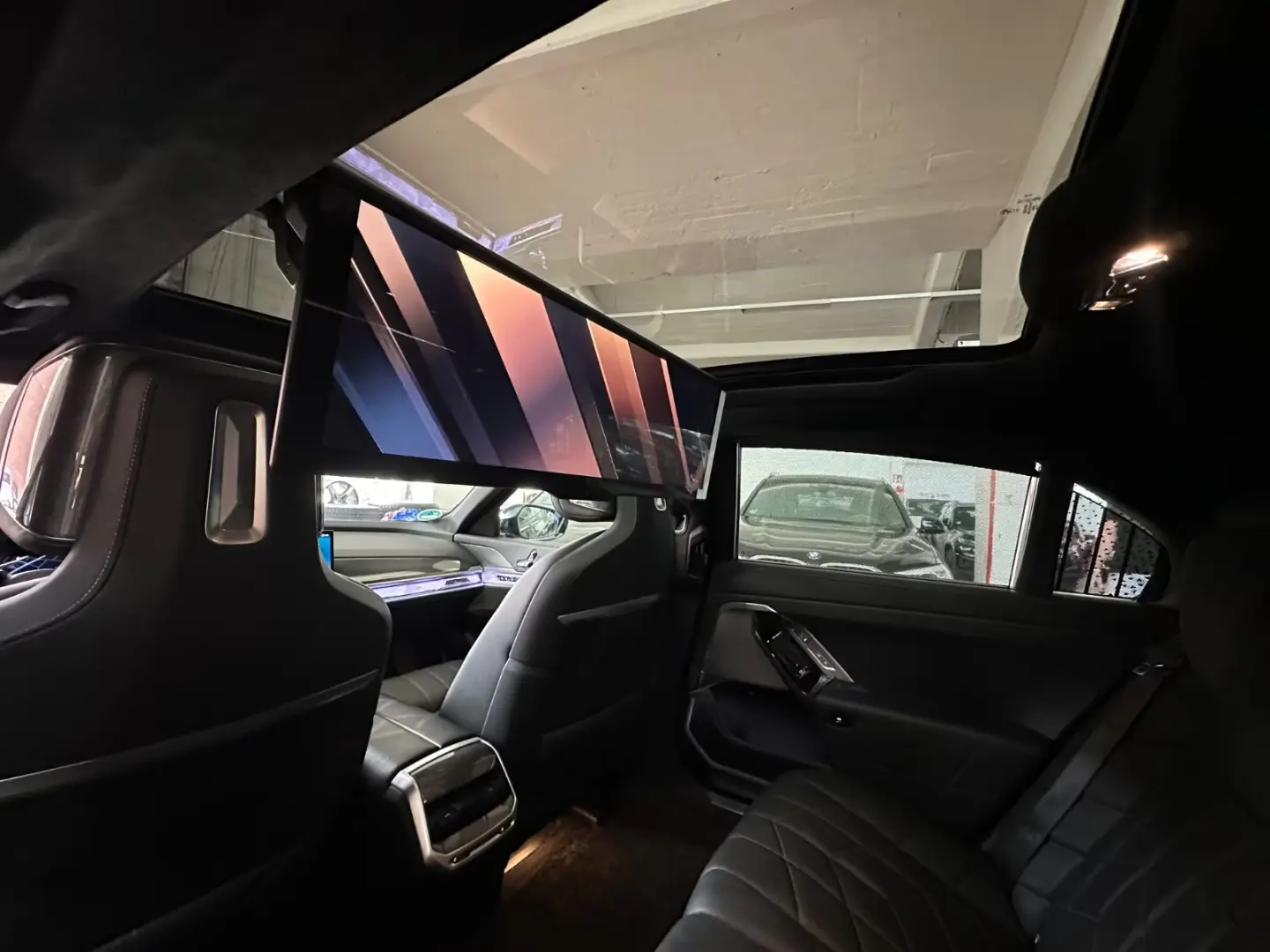 BMW 750 e xDrive M SPORT FEE EXEC EXCL
