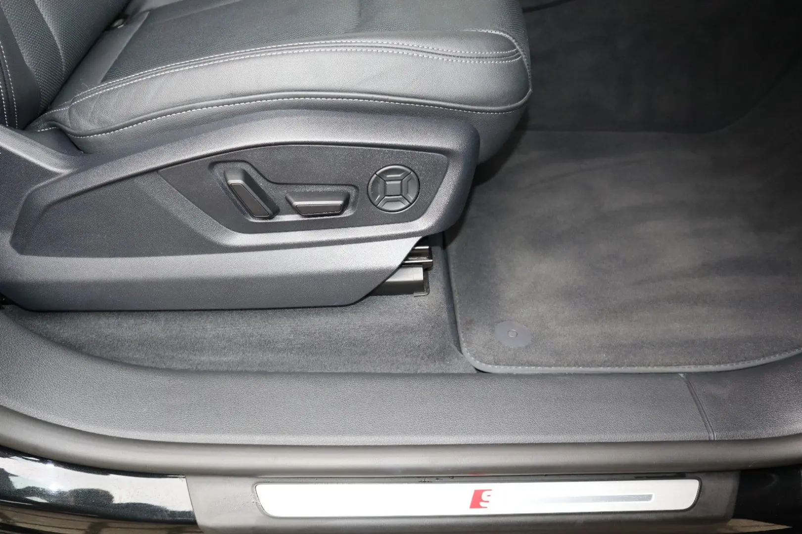 Q8 50 TDI qu S-Line *FACELIFT*PANO/BELÜFTUNG/360