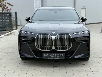 740d xDrive M-SPORT/B&W/PANO/HEAD/GARANTIE