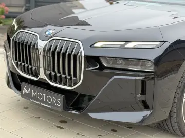 740d xDrive M-SPORT/B&W/PANO/HEAD/GARANTIE