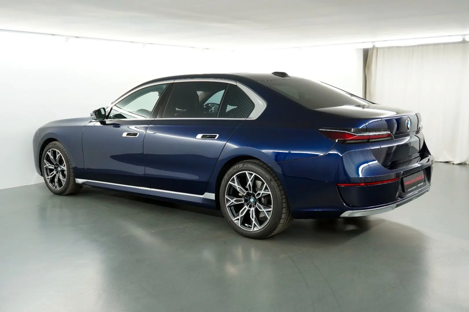 740 d xDrive Design Pure Excellence Innovation