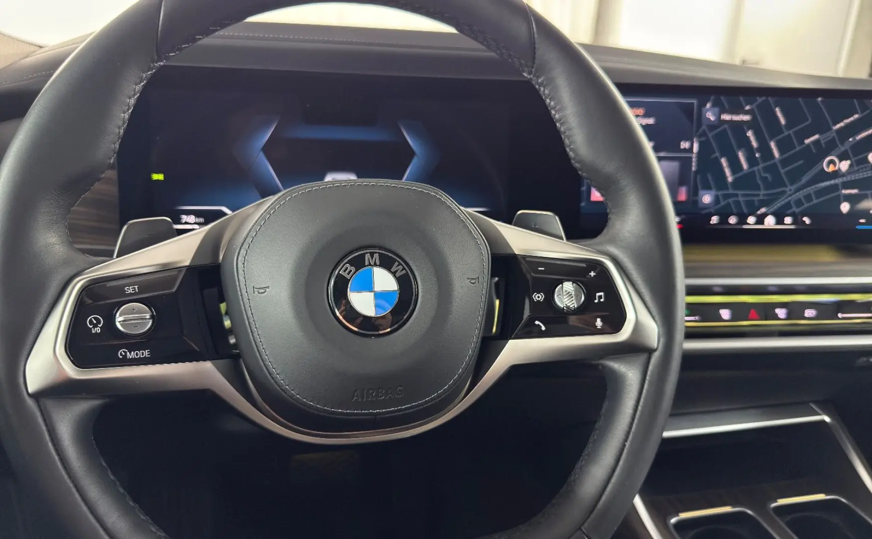 740 d xDrive Design Pure Excellence Innovation