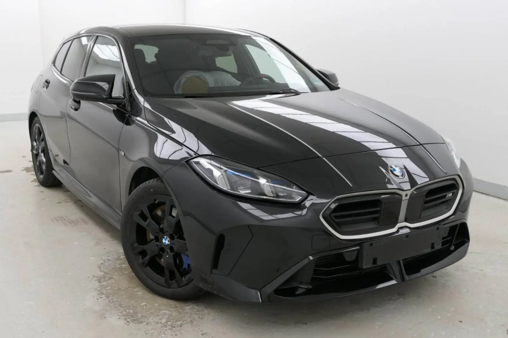 M135 xDrive Limousine
