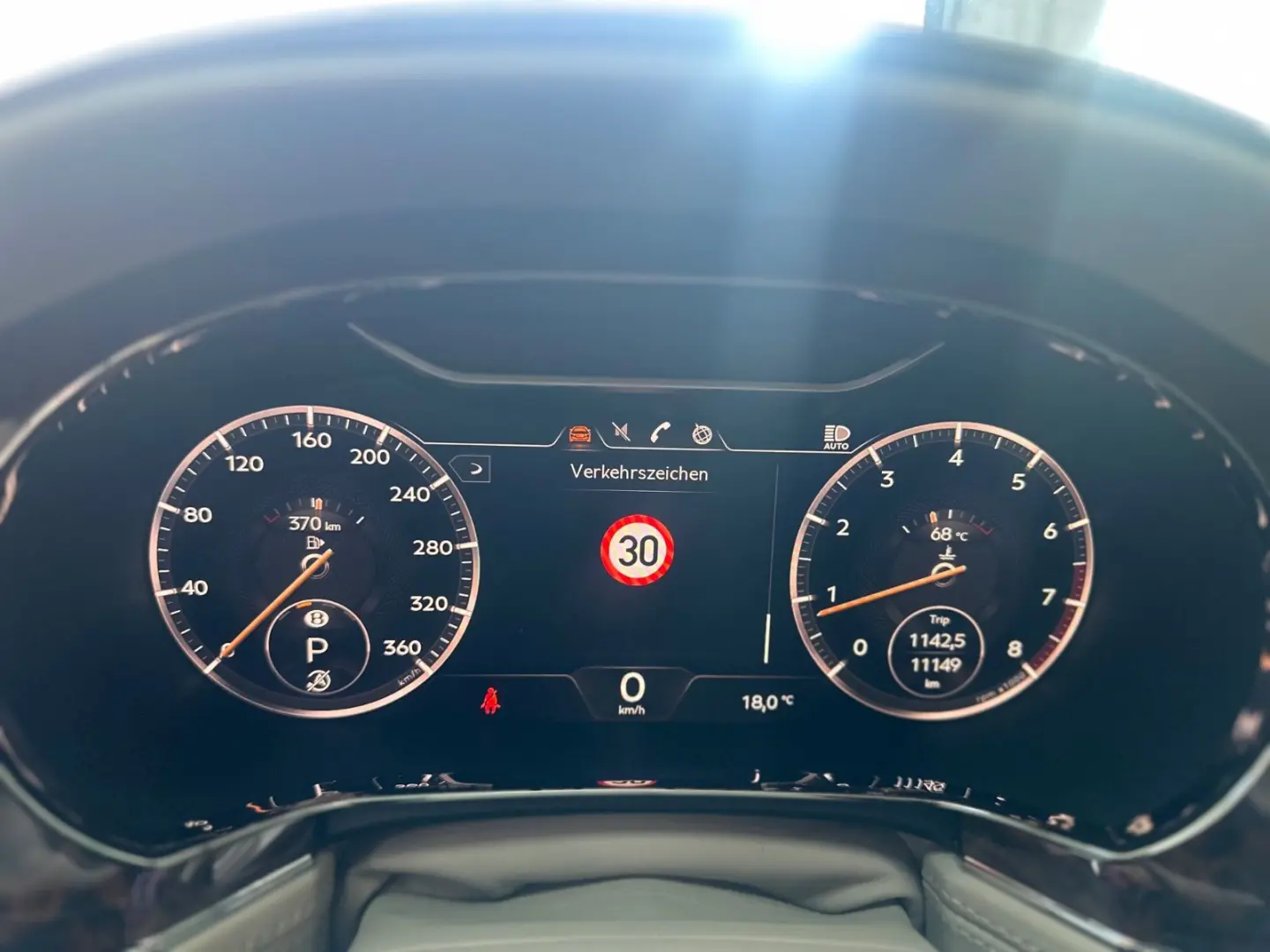 Continental GT V8 orig. 11.1 TKM  PANO CARBON- 7