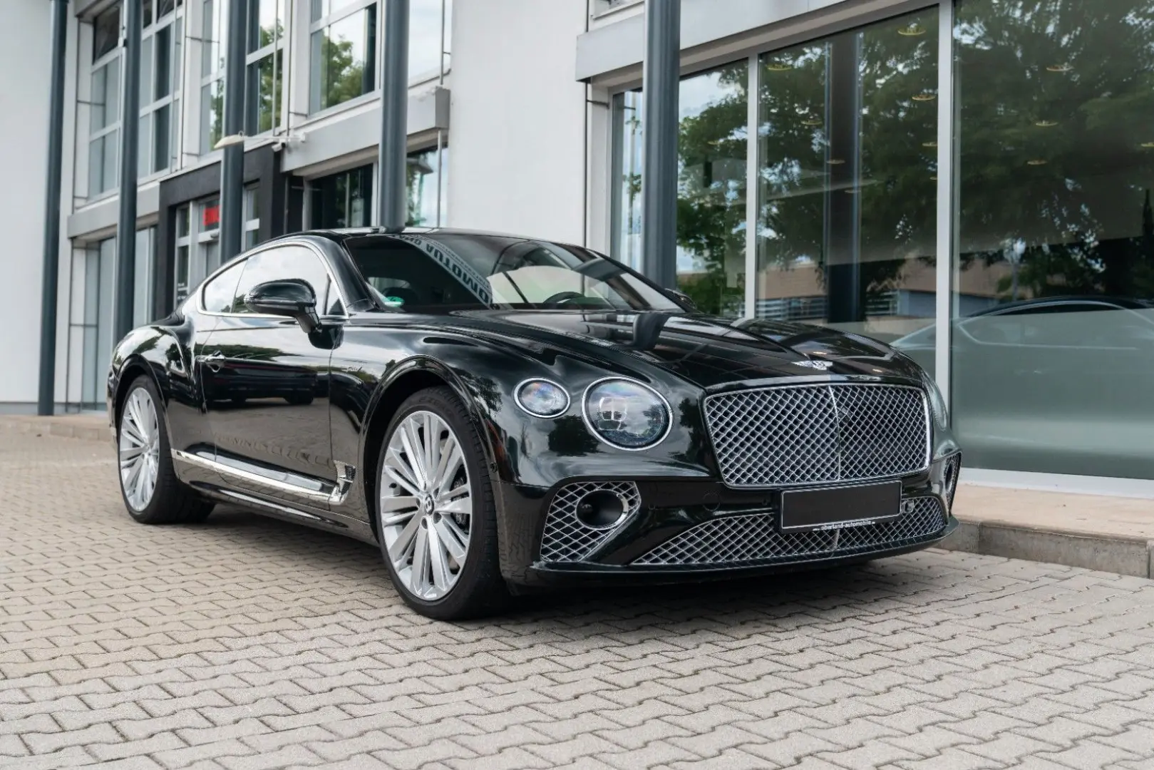 Continental GT Speed W12/ TOURING SPEC/ NACHTS.