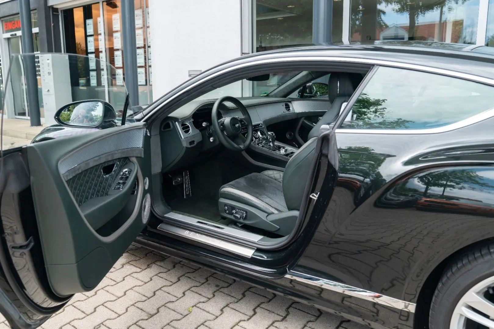 Continental GT Speed W12/ TOURING SPEC/ NACHTS.