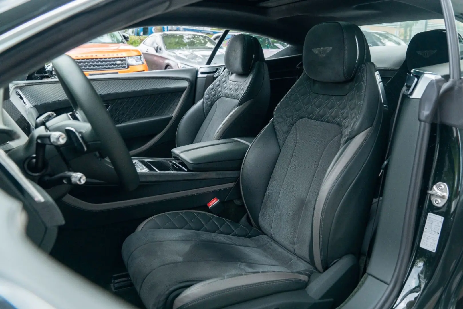 Continental GT Speed W12/ TOURING SPEC/ NACHTS.