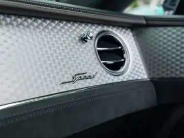 Continental GT Speed W12/ TOURING SPEC/ NACHTS.