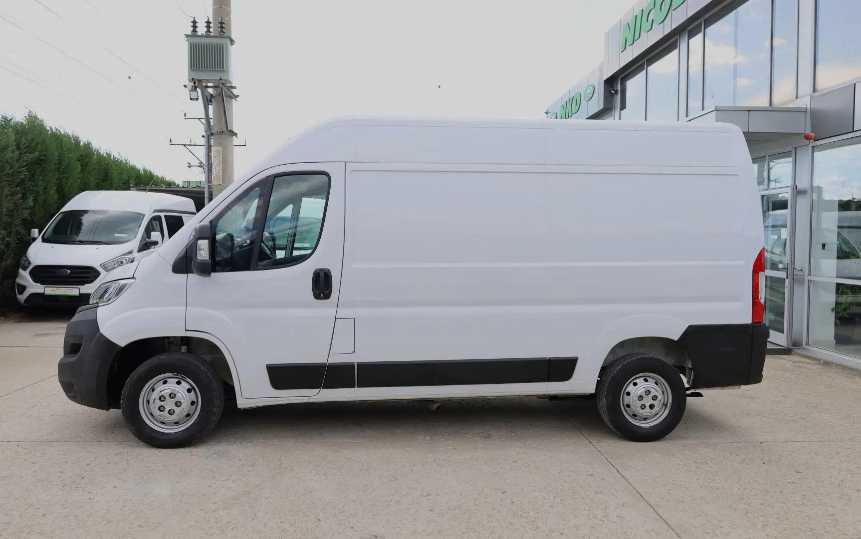 Opel Movano L2H2 2.2D 120CP