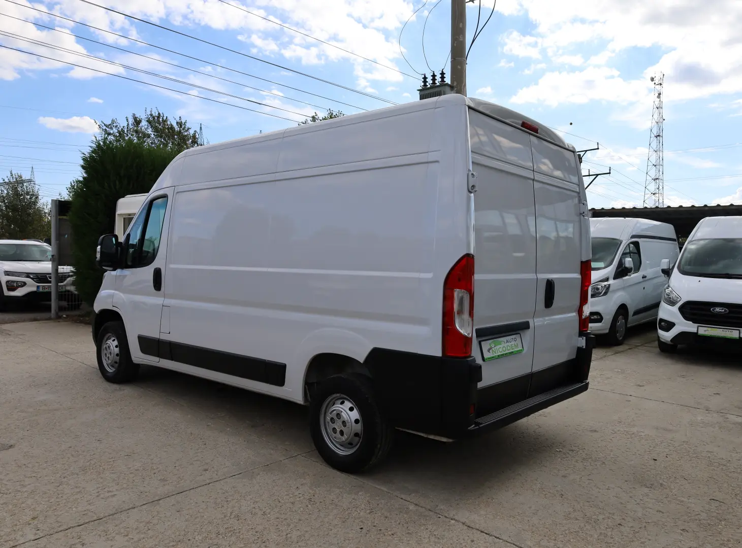 Opel Movano L2H2 2.2D 120CP