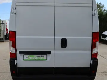 Opel Movano L2H2 2.2D 120CP