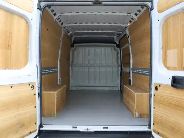 Opel Movano L2H2 2.2D 120CP