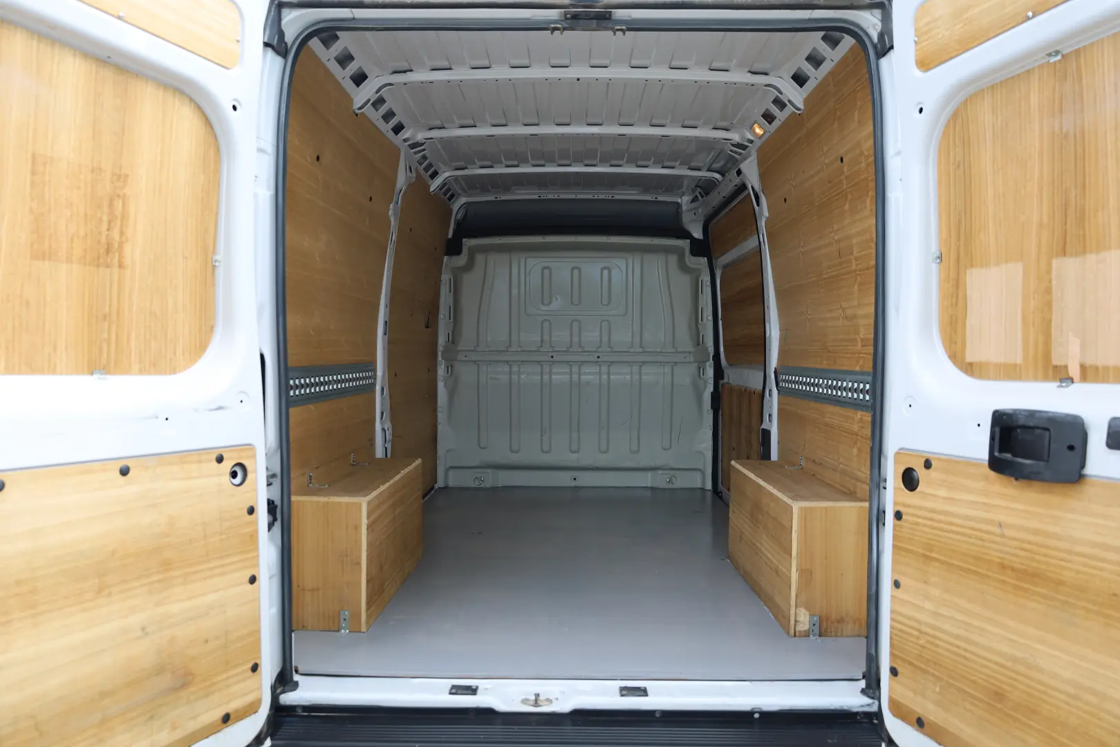 Opel Movano L2H2 2.2D 120CP