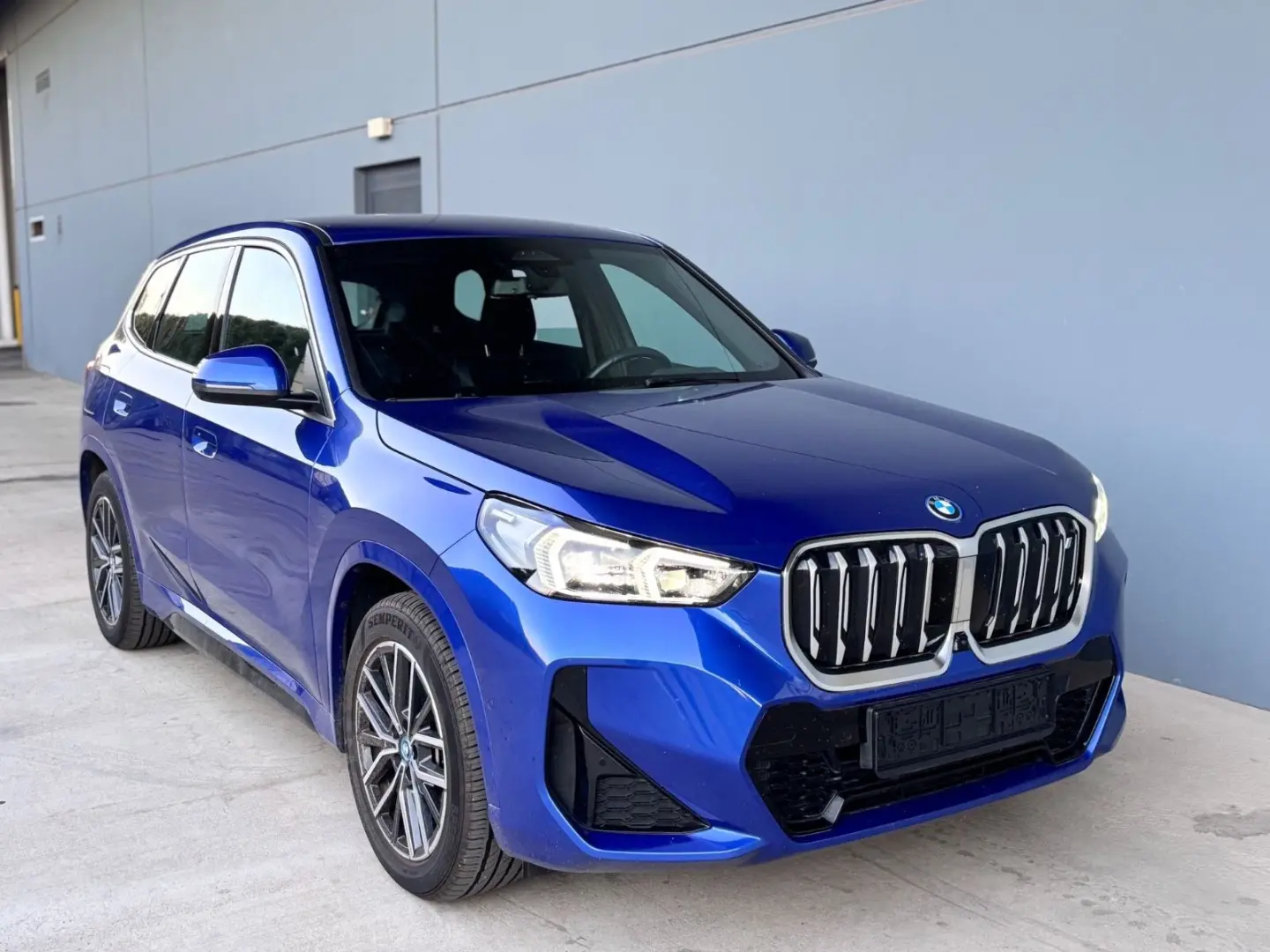 iX1 30 xDrive M Sport 360°Kamera Vollllll HUD