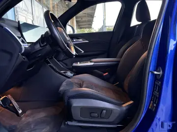 iX1 30 xDrive M Sport 360°Kamera Vollllll HUD