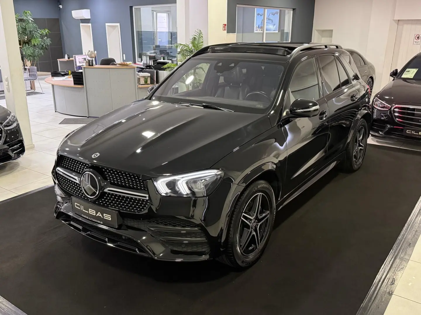 GLE 350 de AMG-Line*PANO*360*AHK*STHZ*BURM*DIST*
