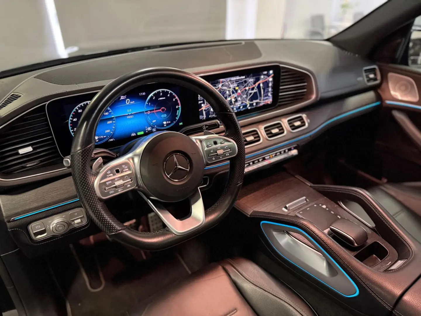 GLE 350 de AMG-Line*PANO*360*AHK*STHZ*BURM*DIST*