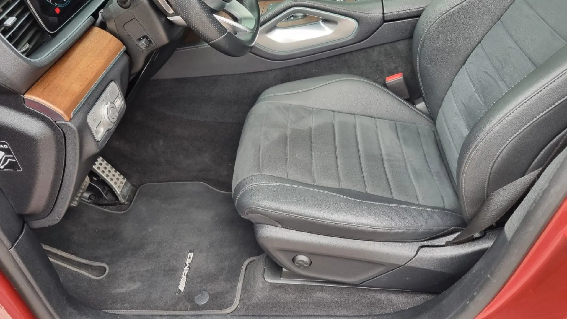 GLE 350de 4M AMG Pano Airmatik AHK HiFI B. Night