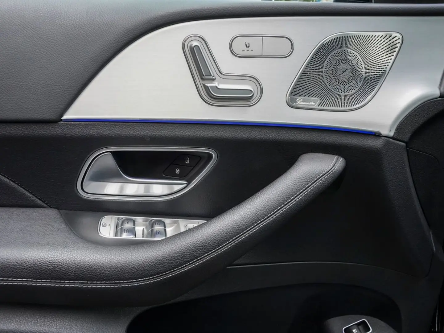 GLE 350 e AMG-LINE PANO AIRMATIC BURMESTER NIGHT