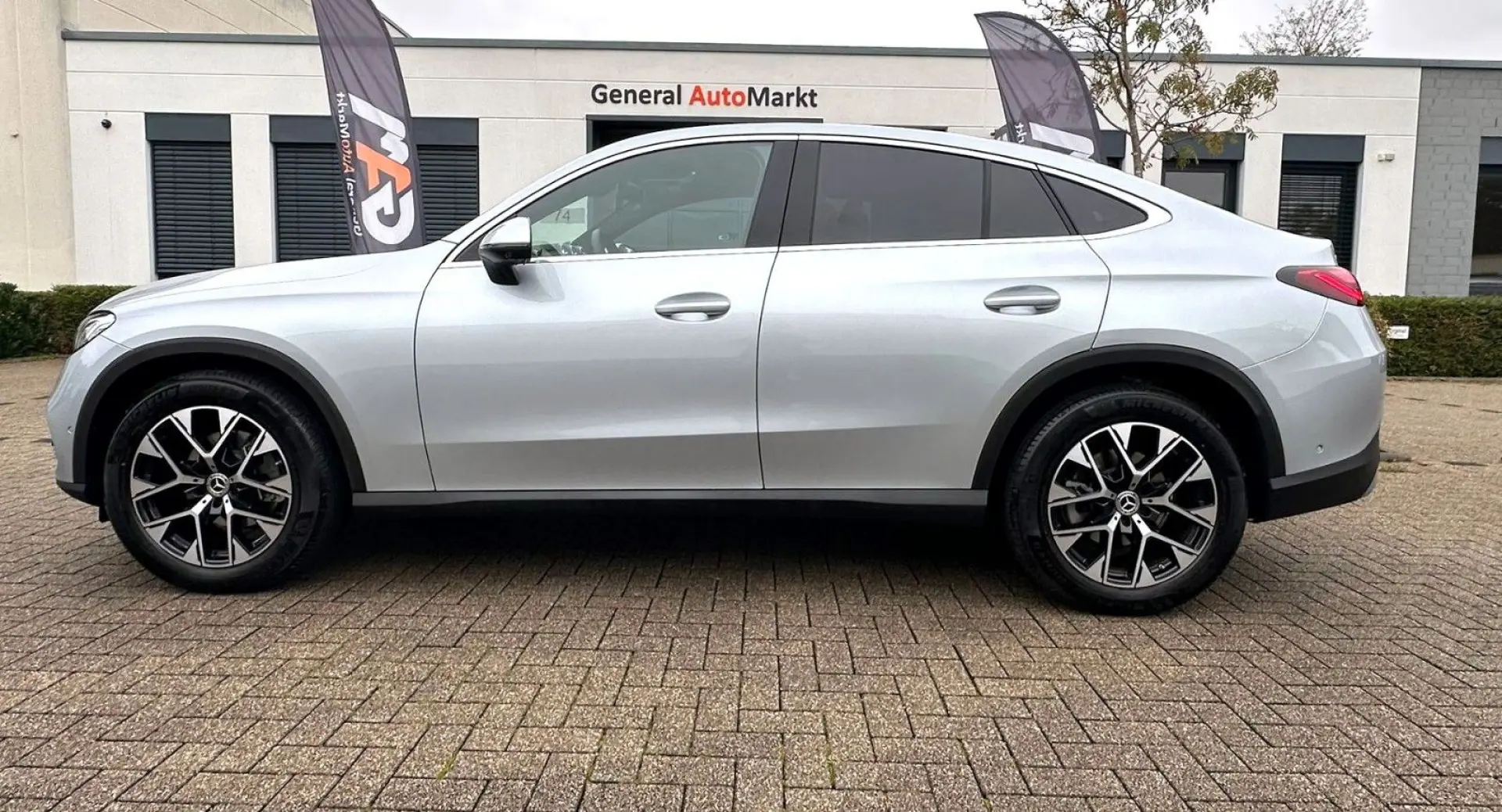 GLC 200 Coupe 4Matic/Panorama/360°Kamera/Memory