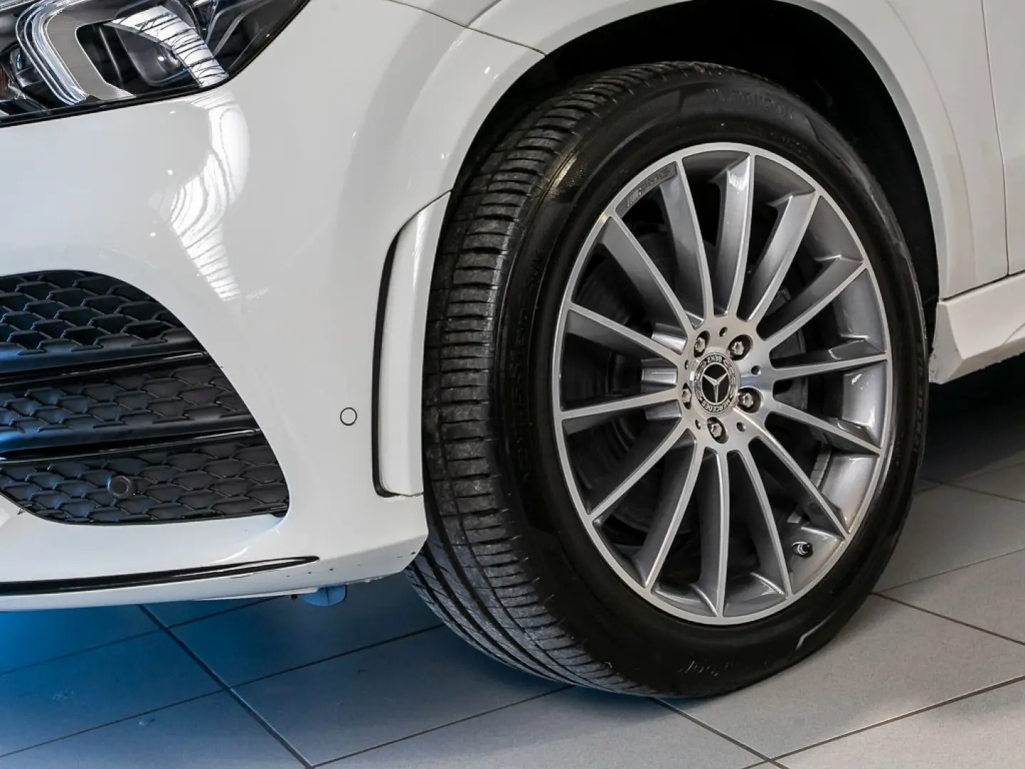 GLE 350 e 4M AMG PANO AHK BURMESTER DISTRONIC 21