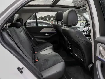 GLE 350 e 4M AMG PANO AHK BURMESTER DISTRONIC 21
