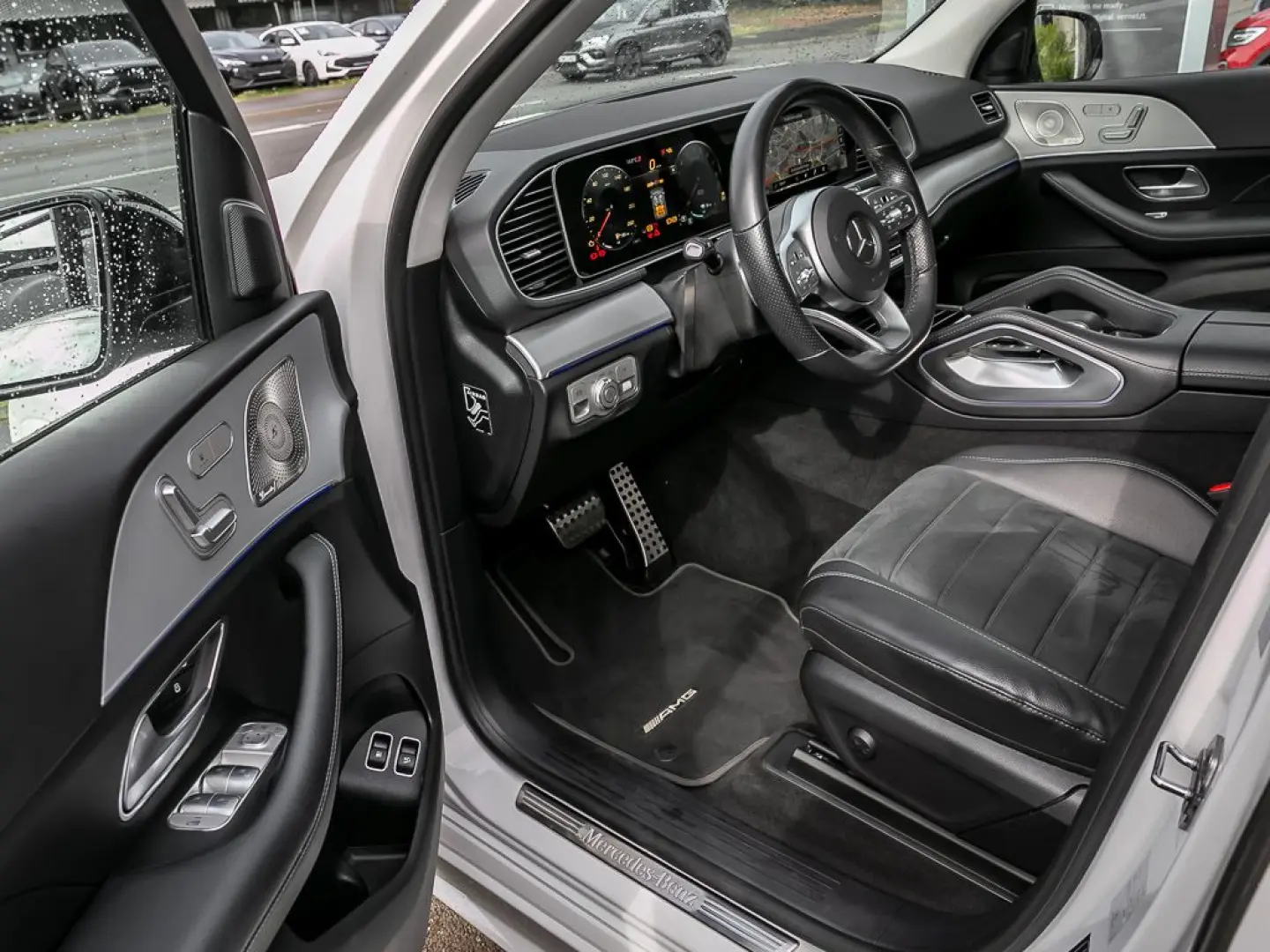 GLE 350 e 4M AMG PANO AHK BURMESTER DISTRONIC 21