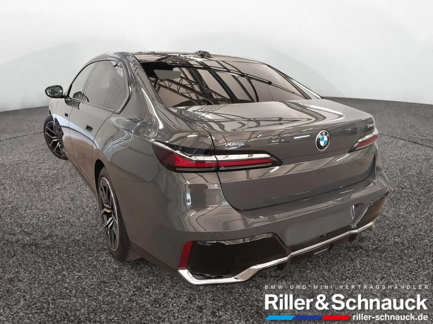 740d xDrive M Sport TV+STANDHZG+PANO-SKY