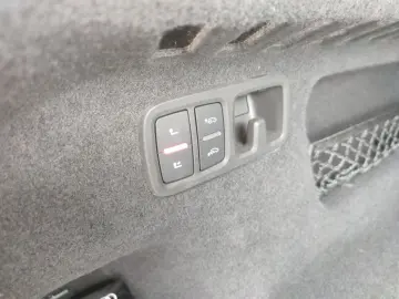 SQ8 TFSI quattro*Navi*Matrix*DVD*HUD*AHK*B&O*PDC