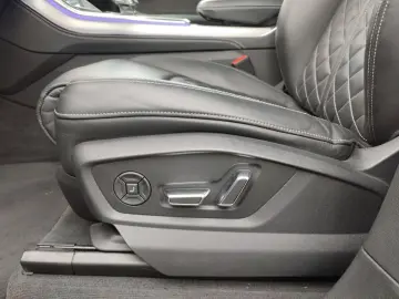 SQ8 TFSI quattro*Navi*Matrix*DVD*HUD*AHK*B&O*PDC