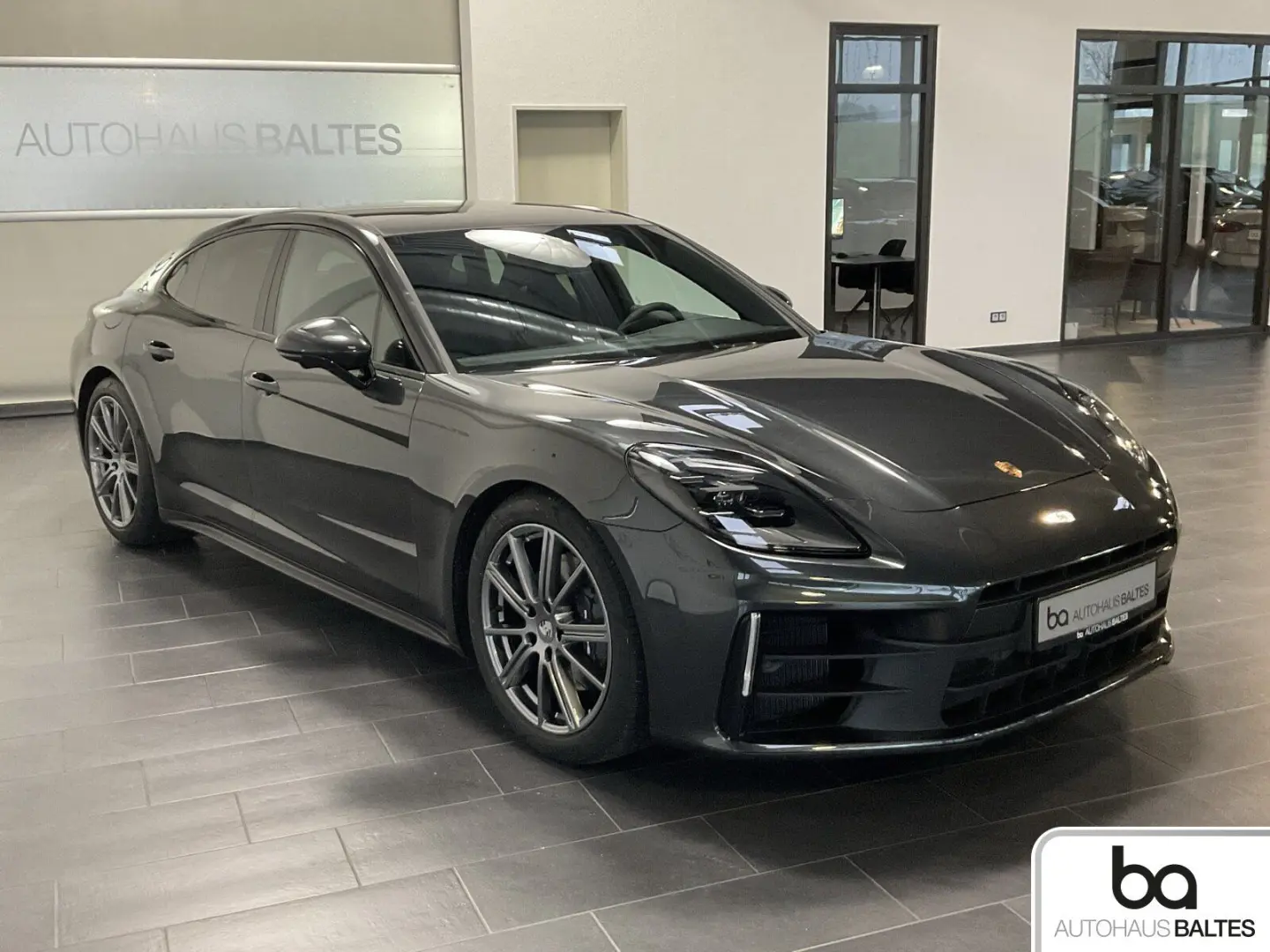 Panamera 4 Pano/Luft/Inno/4+1/Spur/BeiDis/AHK